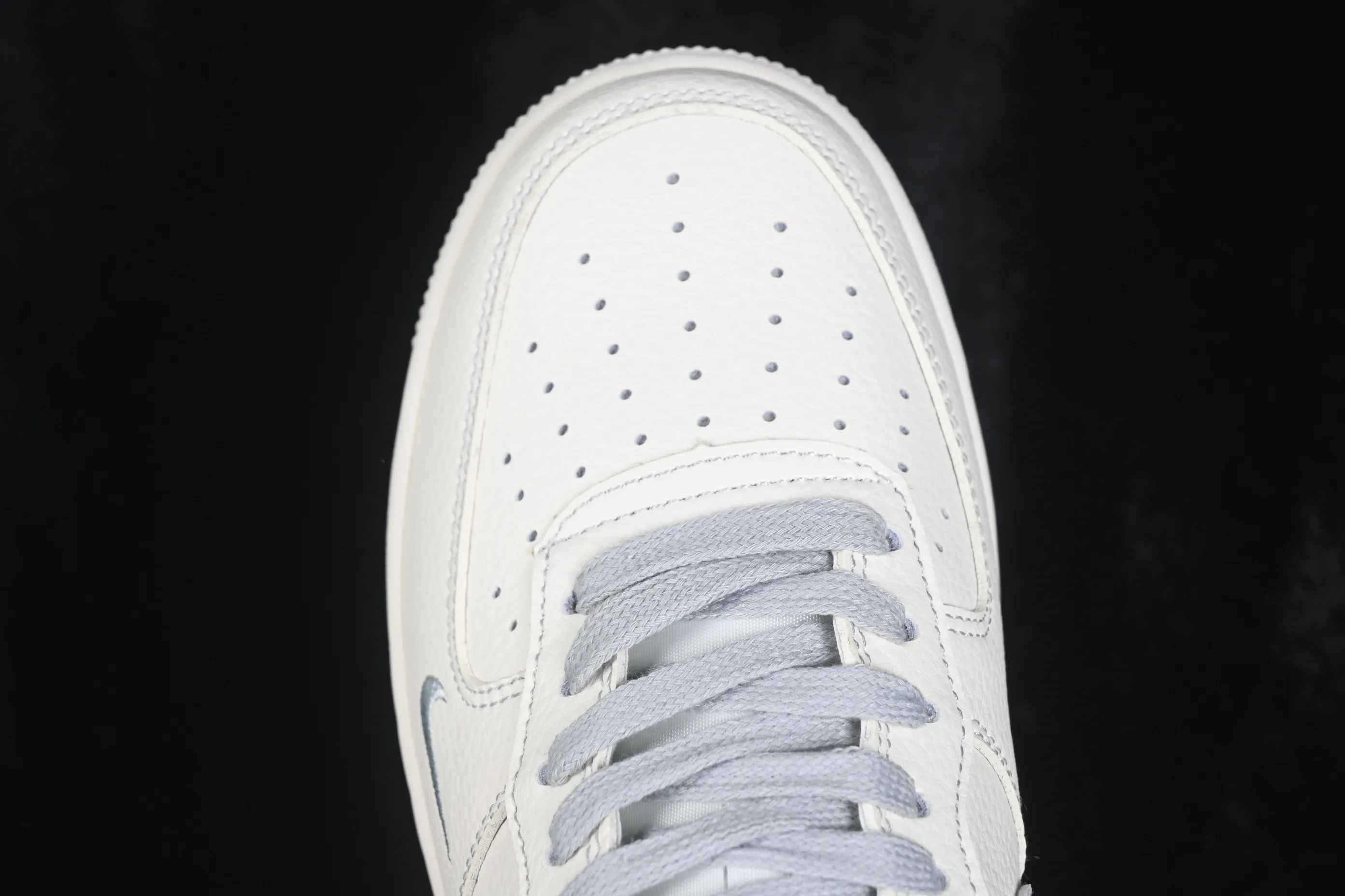 All categories Nk Air Force 1 Air Force series Nk Air Force 1 Low Air Force low-top Nike Air Force 1'07 Low joint model Air Force 1 low-top casual sneakers DN9688-120